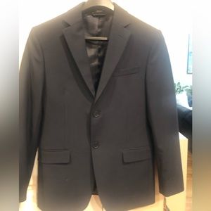 MEN DKNY NAVY SUIT
